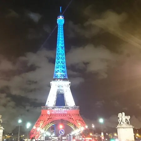 In Trocadero Nice Flat Near Eiffel Tower Holiday home *